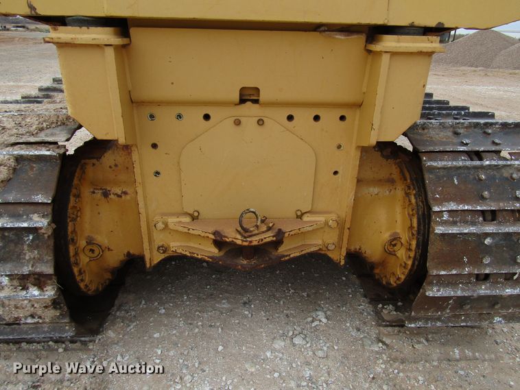 image for item DG6734 2005 John Deere 650J dozer