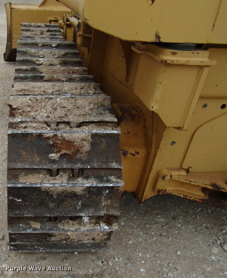 image for item DG6734 2005 John Deere 650J dozer