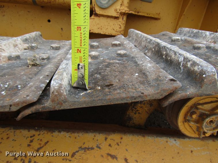 image for item DG6734 2005 John Deere 650J dozer