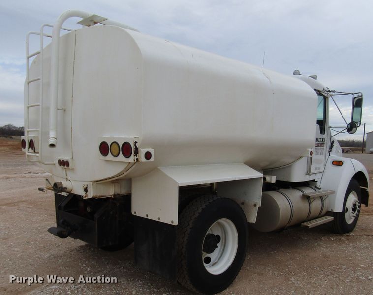 image for item DG6735 2002 Kenworth T300 tank truck