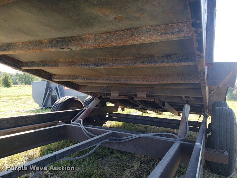 image for item DG7647 Novae Sure-Trac dump trailer