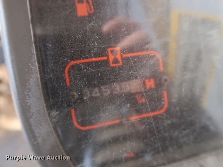 image for item DH0752 1994 John Deere 190E mini excavator