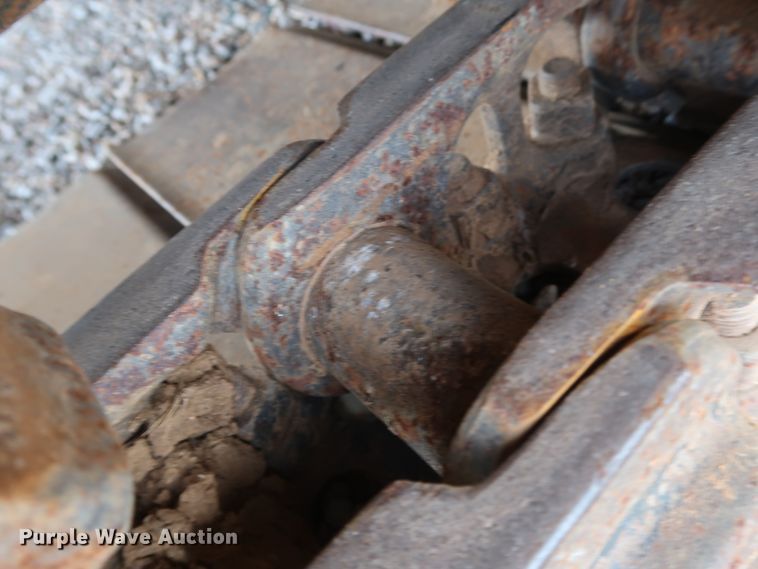 image for item DH0752 1994 John Deere 190E mini excavator