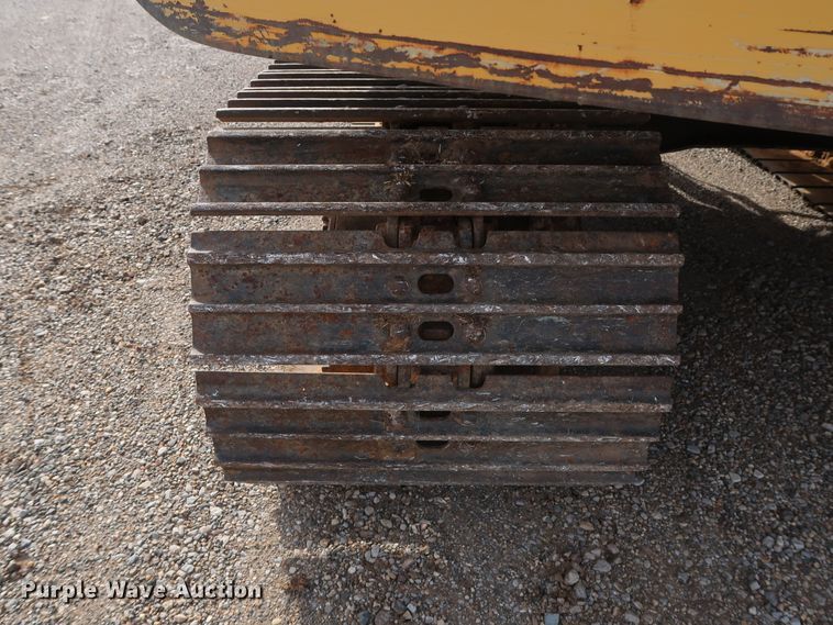 image for item DH0752 1994 John Deere 190E mini excavator