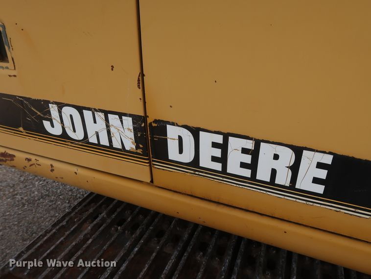 image for item DH0752 1994 John Deere 190E mini excavator