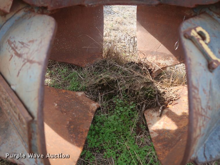 image for item DH0755 Pemberton 13207JP690B3X-OP excavator grapple