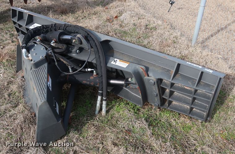 image for item DH0756 2010 Bobcat 96 skid steer dozer blade