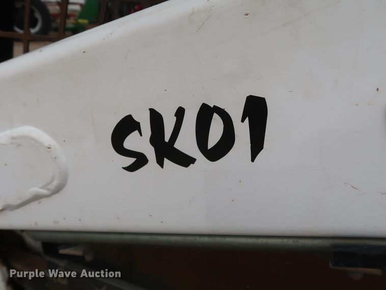 image for item DH0758 2001 Bobcat 773 skid steer