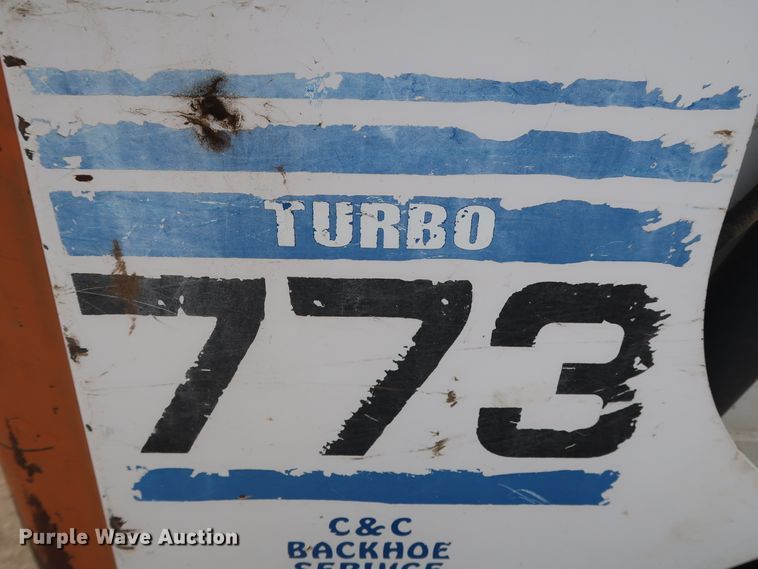 image for item DH0758 2001 Bobcat 773 skid steer