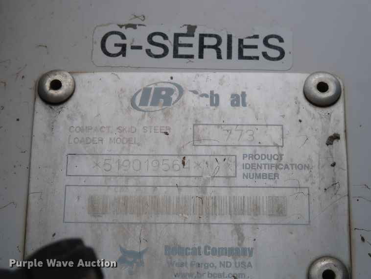 image for item DH0758 2001 Bobcat 773 skid steer