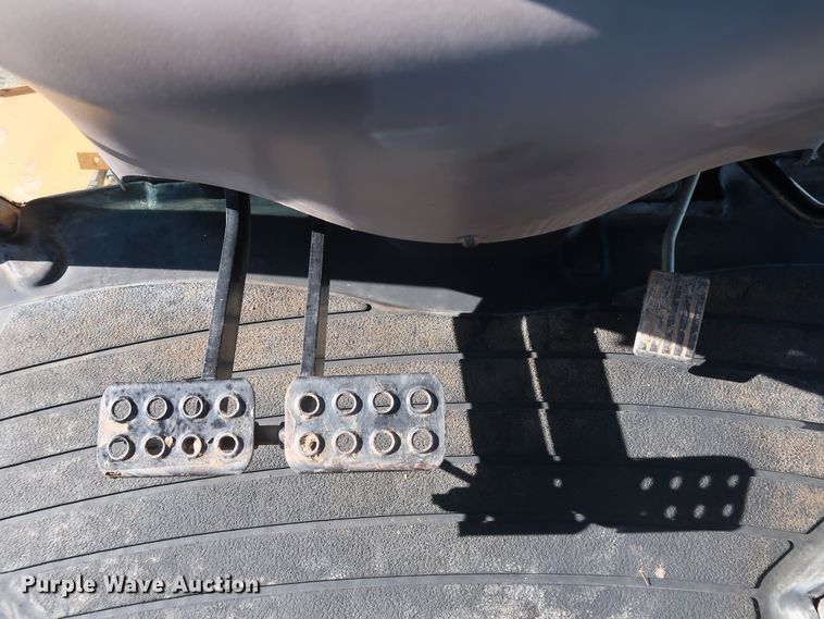 image for item DH0788 2001 Case 580M backhoe