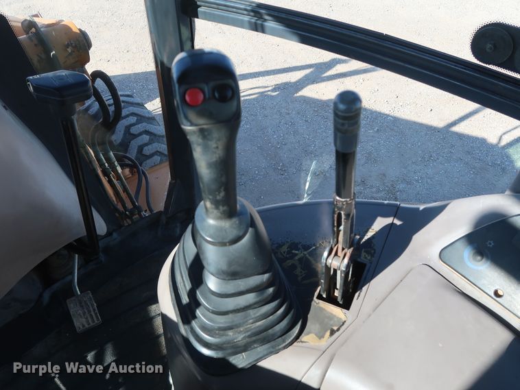 image for item DH0788 2001 Case 580M backhoe