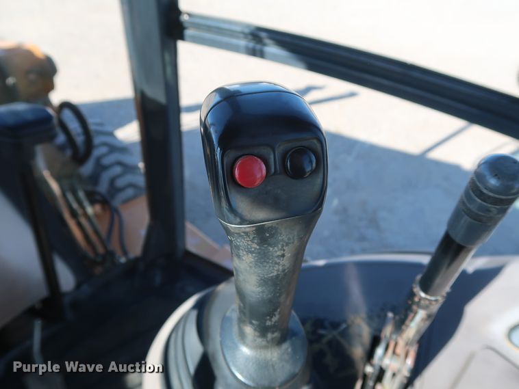 image for item DH0788 2001 Case 580M backhoe