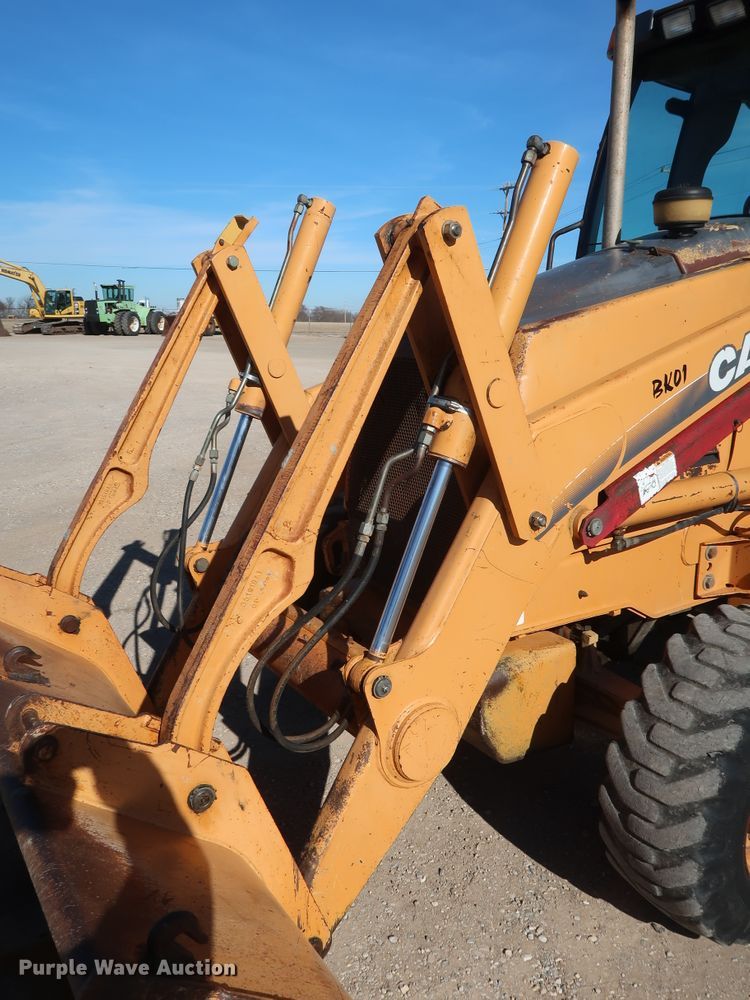 image for item DH0788 2001 Case 580M backhoe