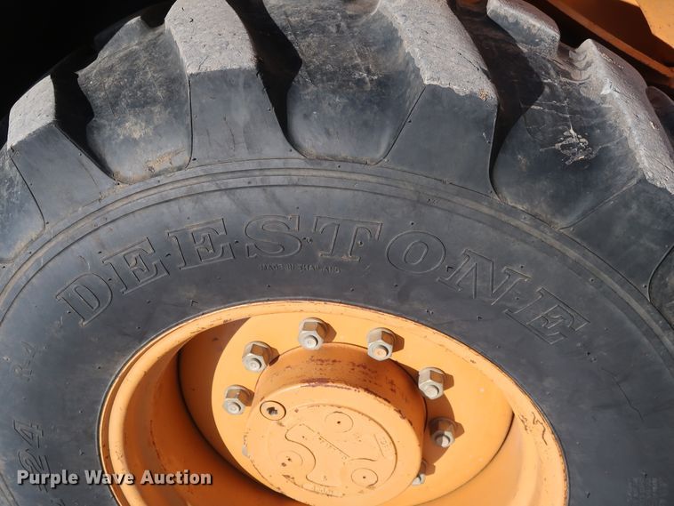 image for item DH0788 2001 Case 580M backhoe