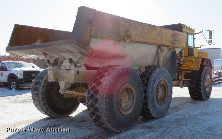 image for item DH1687 1996 Volvo A35C haul truck