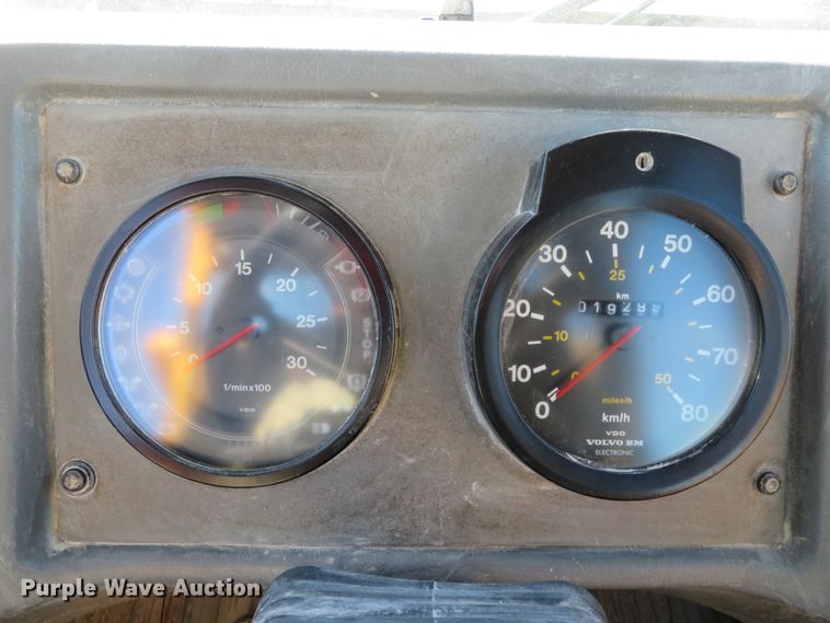 image for item DH1687 1996 Volvo A35C haul truck