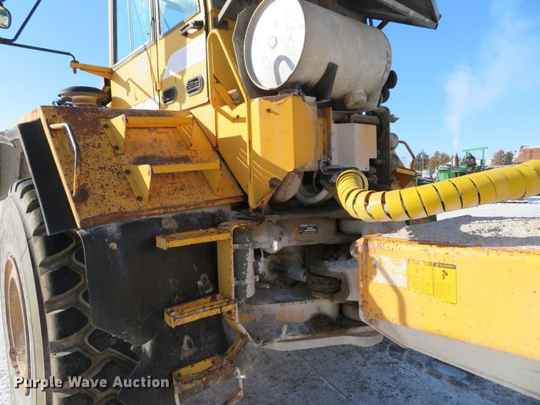 image for item DH1687 1996 Volvo A35C haul truck