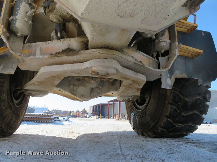 image for item DH1687 1996 Volvo A35C haul truck