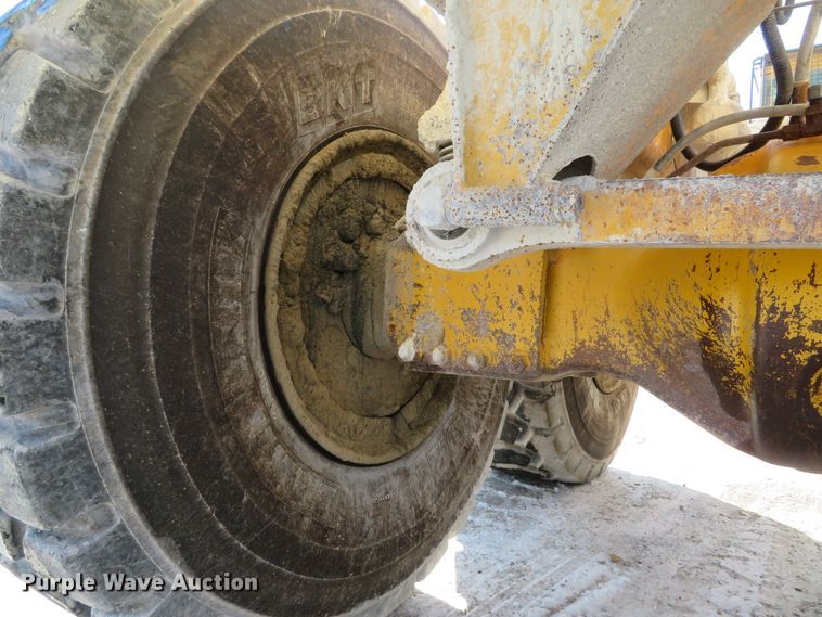 image for item DH1687 1996 Volvo A35C haul truck