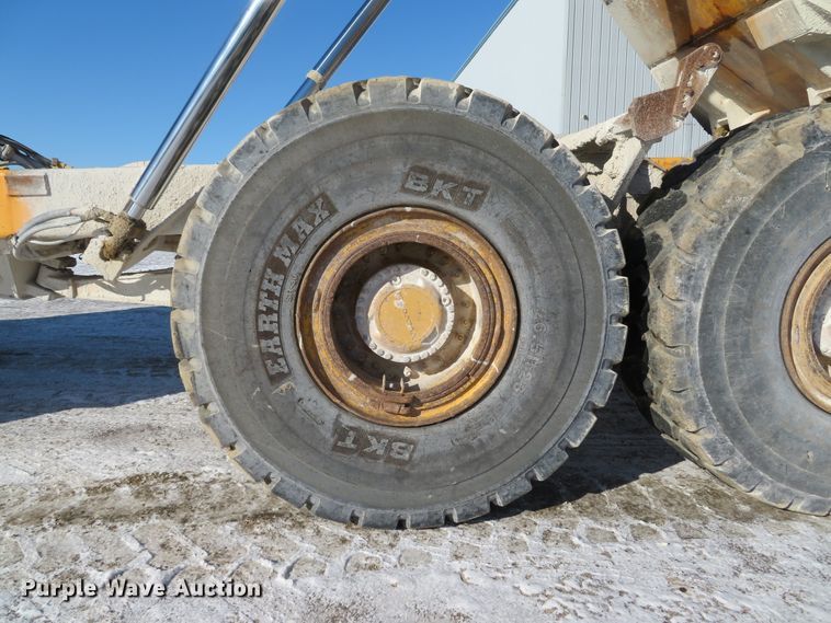 image for item DH1687 1996 Volvo A35C haul truck