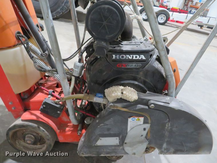 image for item DH1690 2012 Husqvarna FS520 concrete saw