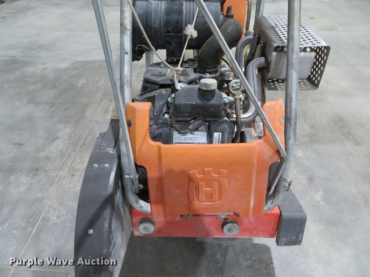 image for item DH1690 2012 Husqvarna FS520 concrete saw