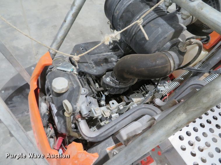 image for item DH1690 2012 Husqvarna FS520 concrete saw