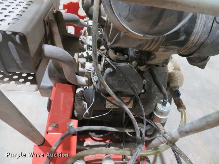 image for item DH1690 2012 Husqvarna FS520 concrete saw