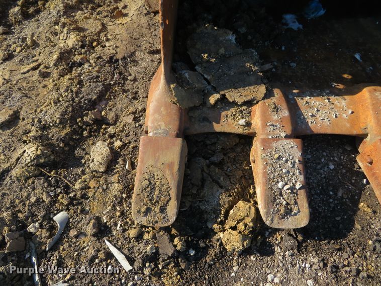 image for item DH1692 2008 Komatsu PC600LC-8 excavator