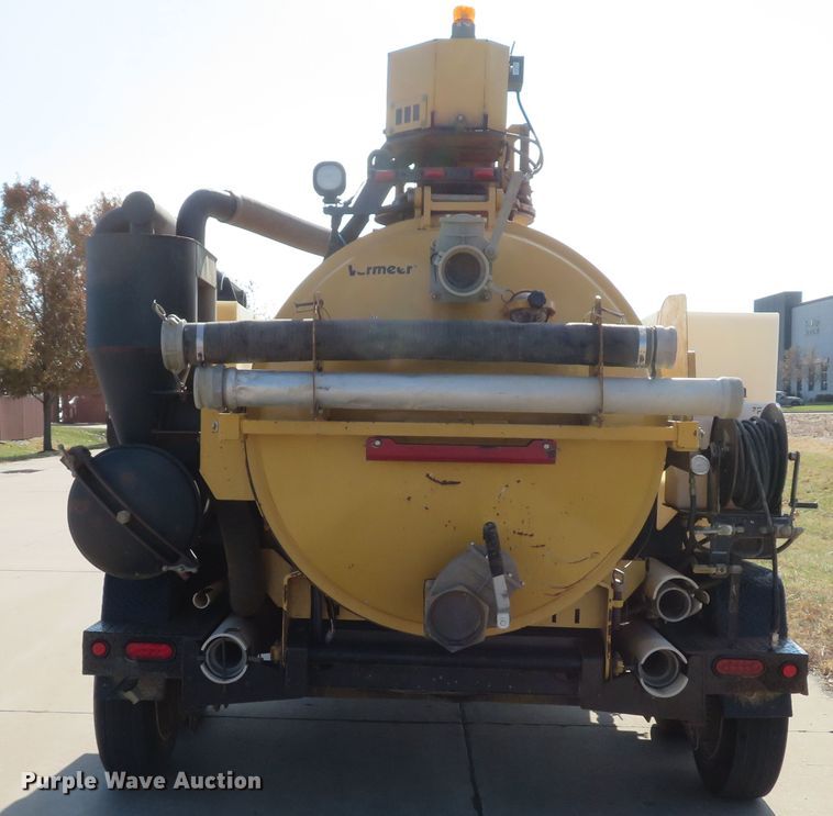 image for item DH1695 2015 Vermeer VX50-800 vacuum excavator