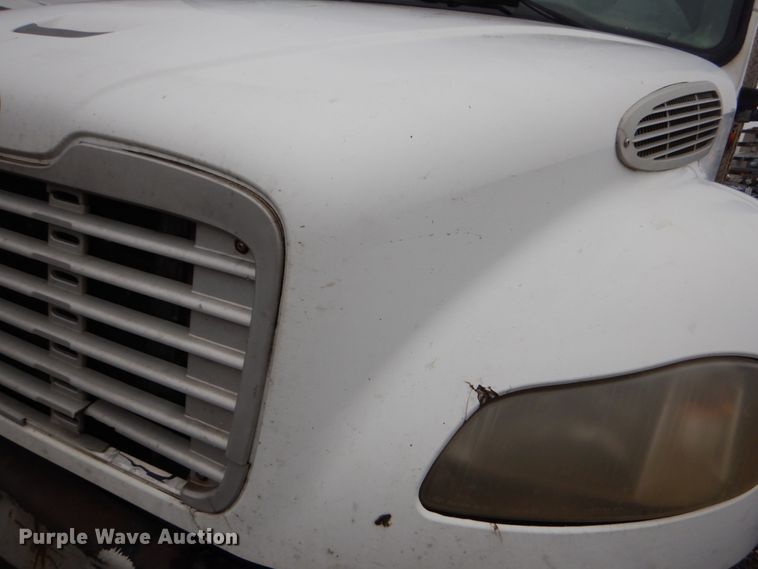 image for item DH2248 2004 Freightliner Business Class M2 utility bed truck