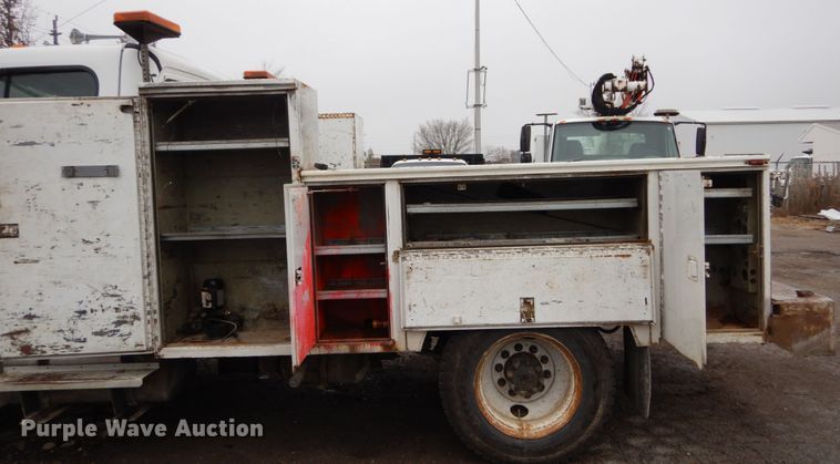 image for item DH2248 2004 Freightliner Business Class M2 utility bed truck