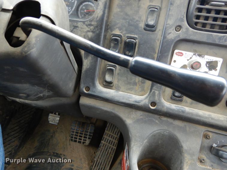 image for item DH2248 2004 Freightliner Business Class M2 utility bed truck