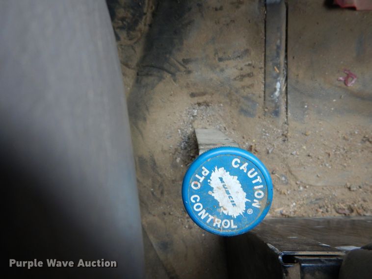 image for item DH2248 2004 Freightliner Business Class M2 utility bed truck