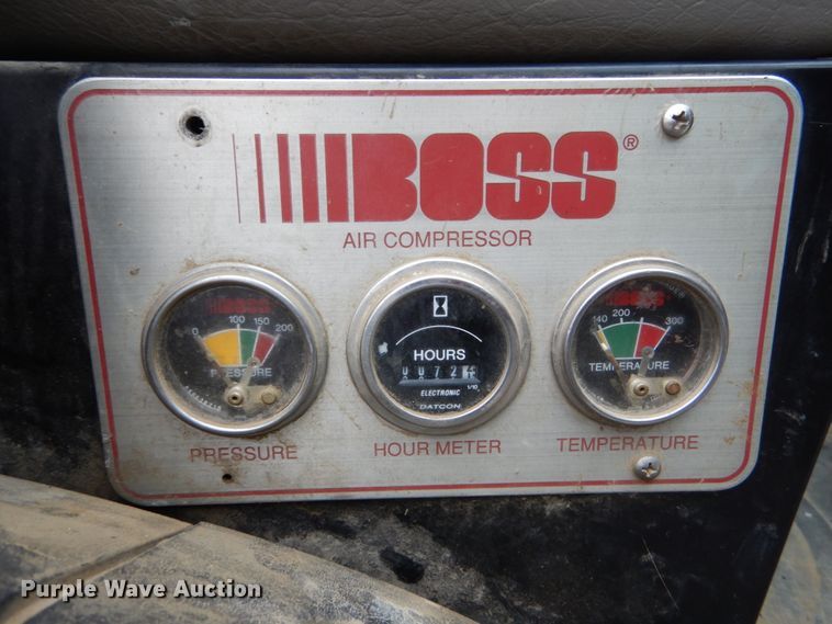 image for item DH2248 2004 Freightliner Business Class M2 utility bed truck