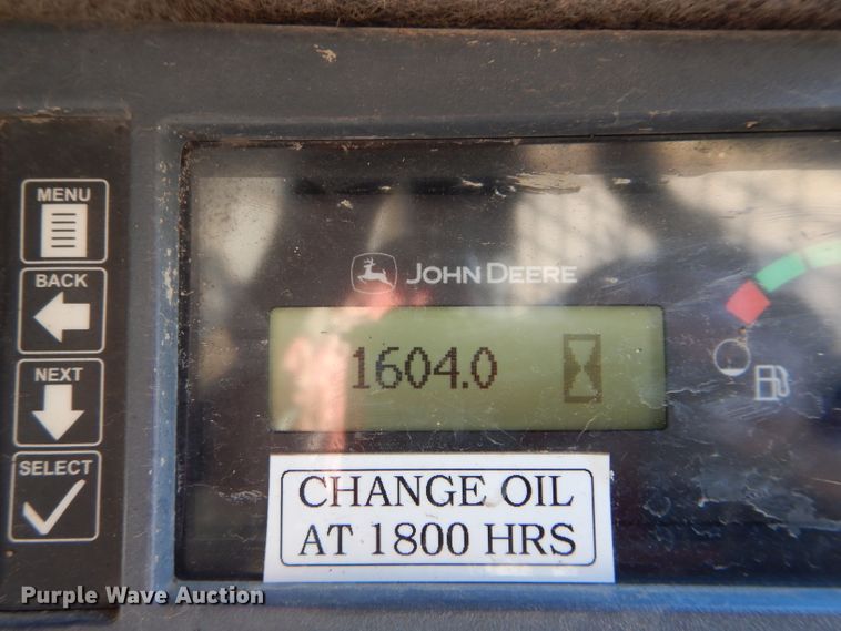 image for item DH4263 2013 John Deere 318D skid steer