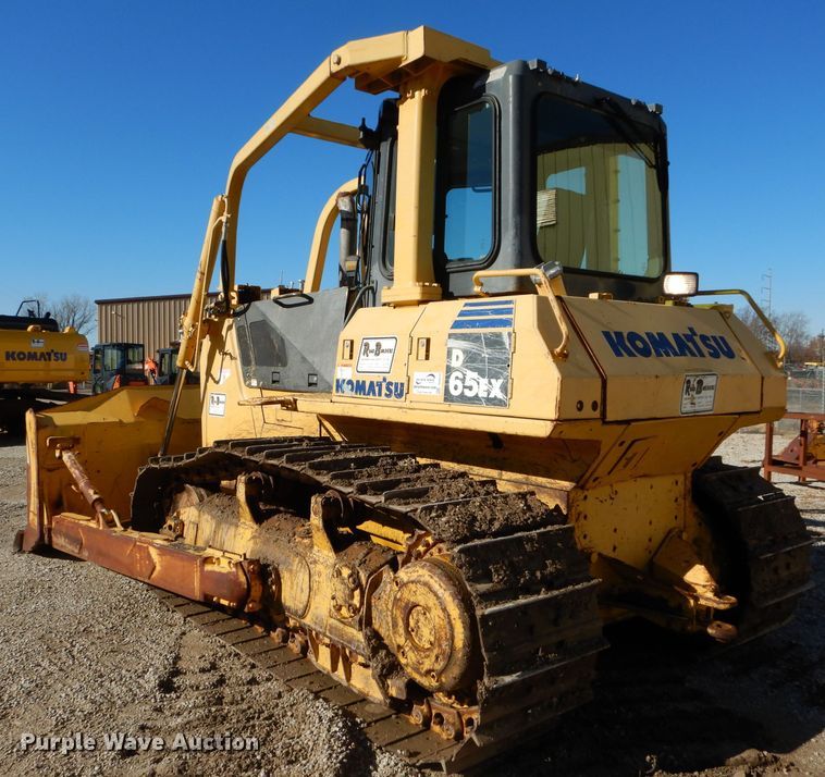 image for item DH4270 2005 Komatsu D65EX-15 dozer