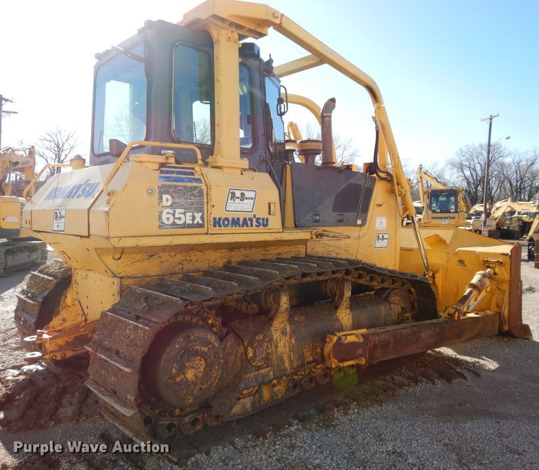 image for item DH4270 2005 Komatsu D65EX-15 dozer