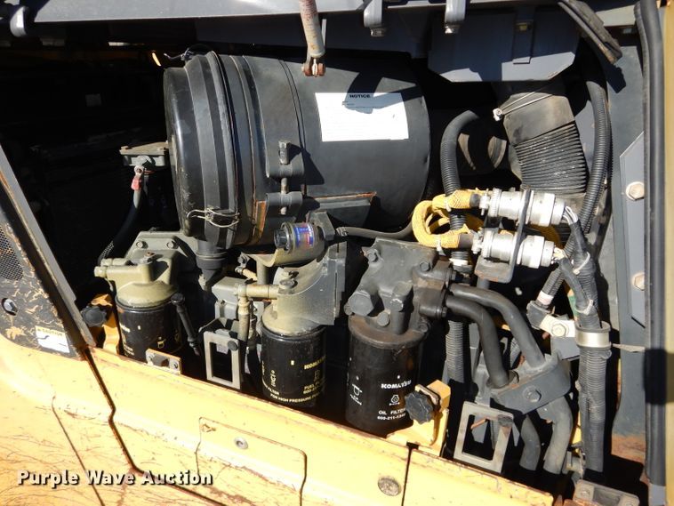 image for item DH4270 2005 Komatsu D65EX-15 dozer