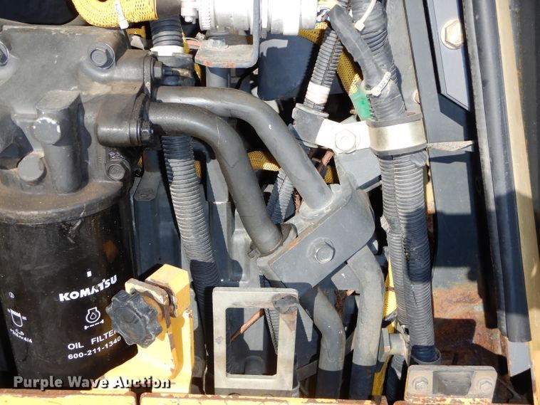 image for item DH4270 2005 Komatsu D65EX-15 dozer