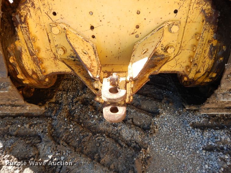 image for item DH4270 2005 Komatsu D65EX-15 dozer