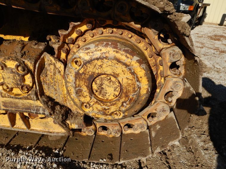 image for item DH4270 2005 Komatsu D65EX-15 dozer