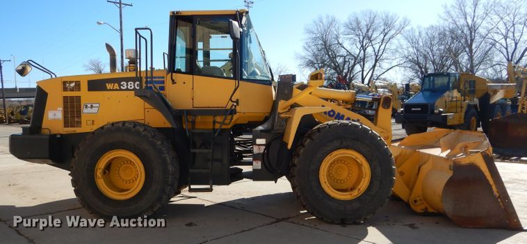 image for item DH4271 2011 Komatsu WA380-6 wheel loader