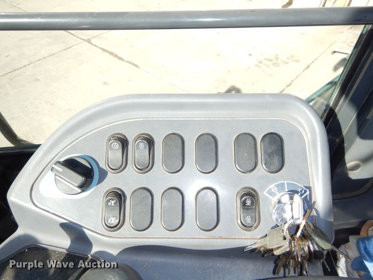 image for item DH4271 2011 Komatsu WA380-6 wheel loader