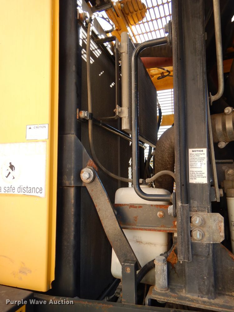 image for item DH4271 2011 Komatsu WA380-6 wheel loader