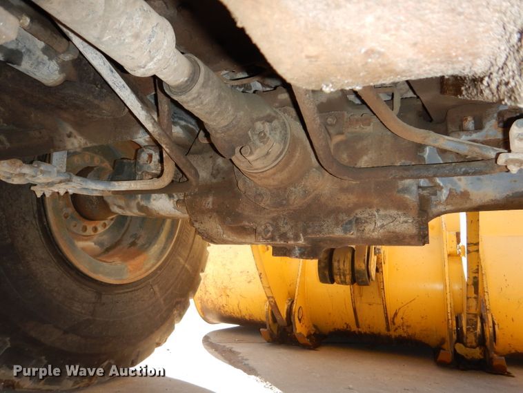 image for item DH4271 2011 Komatsu WA380-6 wheel loader