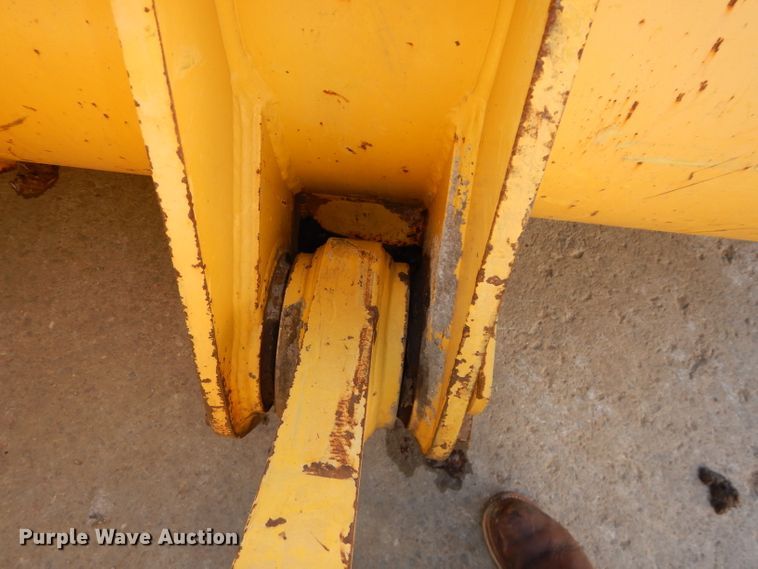 image for item DH4271 2011 Komatsu WA380-6 wheel loader