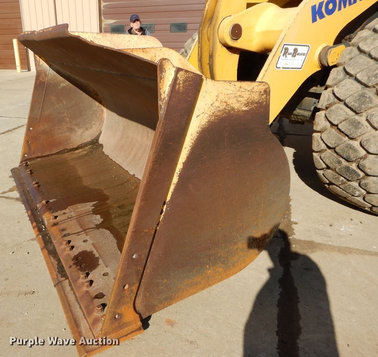 image for item DH4271 2011 Komatsu WA380-6 wheel loader