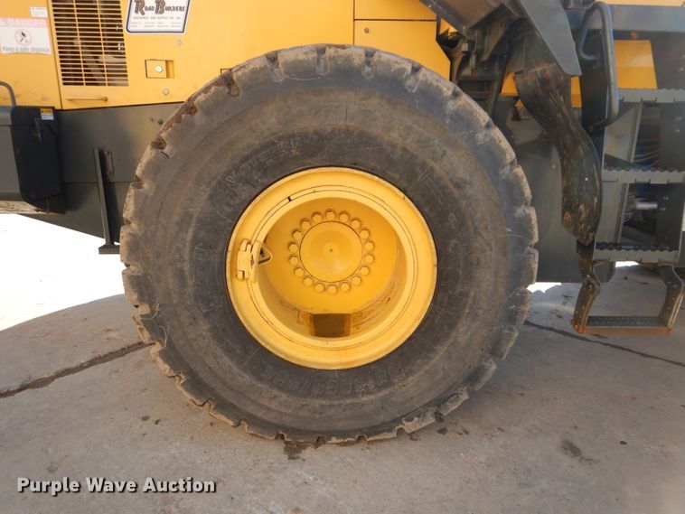 image for item DH4271 2011 Komatsu WA380-6 wheel loader